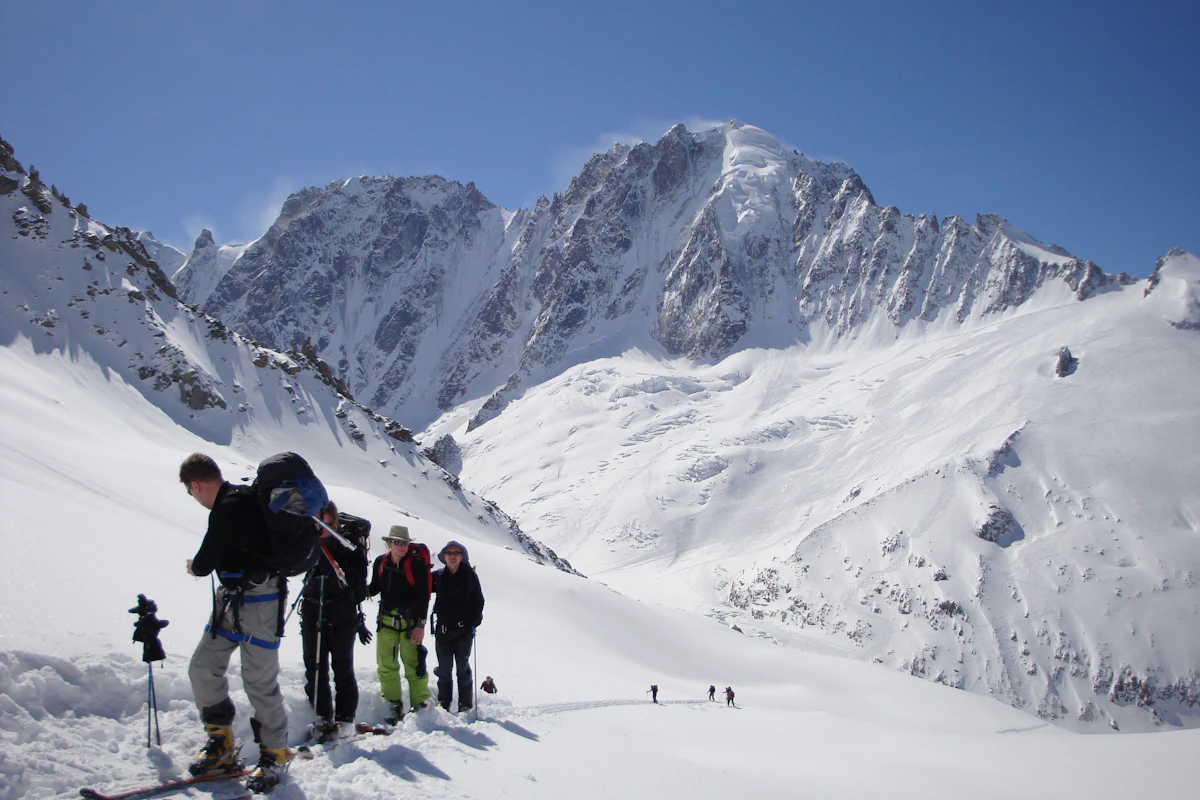 Haute Route, 7-day Ski tour from Chamonix to Zermatt via the Col Superior du Tour & Col des Ecandies 1