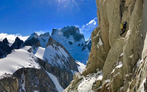 Climbing Fitz Roy 1-on-1 with a local guide in El Chalten (4-5 days)