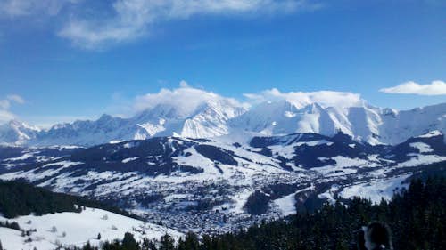 Ski touring in Combloux, Haute Savoie: “La Crève-Coeur”