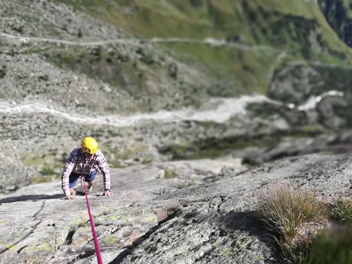 Rock climbing tours in the Aosta Valley (All levels)