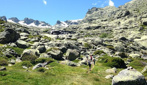 Hike in Sierra de Gredos with overnight in a bivouac (2 days)