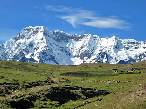 Ausangate (6385m), Expedición de 10 días con aclimatación cerca de Cusco