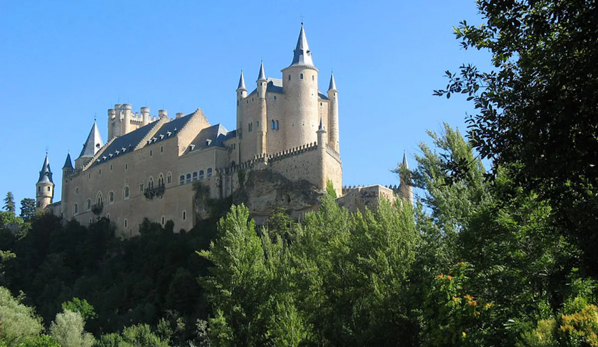 Sierra de Guadarrama and Segovia, castle