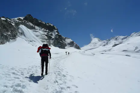 Trekking the Great Himalaya Trail, from Kanchenjunga to Makalu Base Camp (45 days)