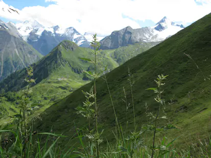 Day hike on the Wonder Walking Trail from the Franz Senn Hut, near St. Anton