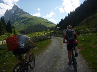 Mountain bike day tours around St Anton
