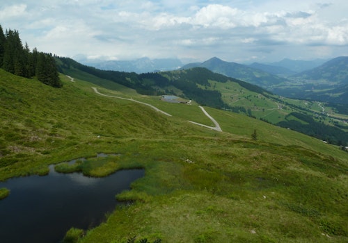 1-week Kitzbüheler Alpentrail hike in Tyrol