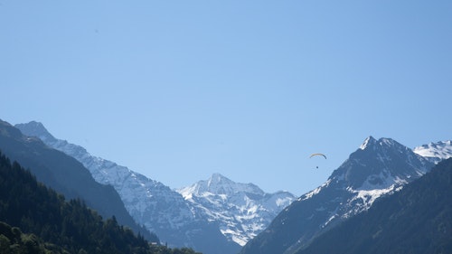 2-day Paragliding course based in Verbier, Switzerland