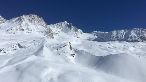Ski mountaineering on 9 x 4,000m peaks on Monte Rosa and Gran Paradiso (6 days)