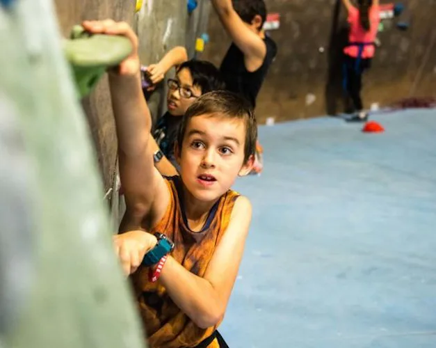 Rock climbing lessons for kids at Ma Niak Climbing Gym in Nivelles