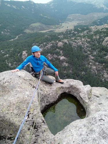 Peña Sirio: Rock climbing day in La Pedriza, near Madrid, Spain