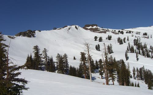 Guided backcountry ski tour in Squaw Valley (3 days)