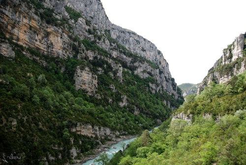 “Verti-hiking” in the Verdon Gorge (6 days, 7 nights)