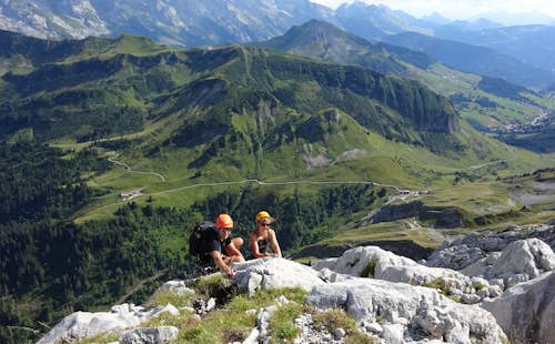 Youth and family special: Via ferrata, rock climbing & multi-pitch routes – Haute-Savoie (7 days, 7 nights)