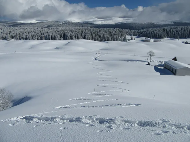 Snowshoeing from Le Manon in the Haut-Jura, France 4