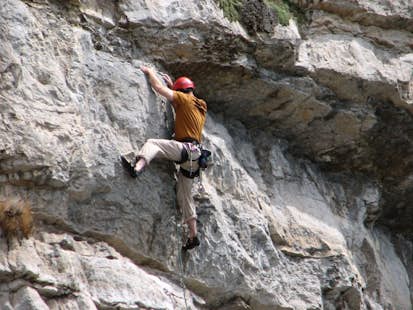Rock climbing in Prades, Weekend trip from Barcelona (2 days)