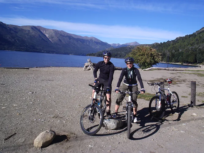 Half-day Mountain bike tour from Lago Gutierrez to Colonia Suiza, Bariloche