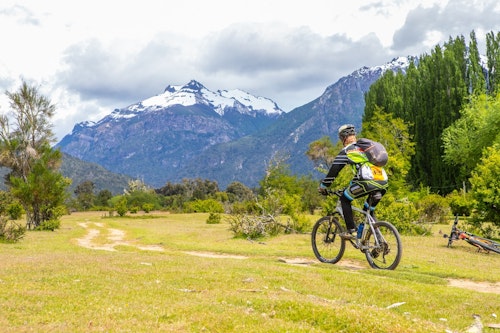 1-day Mountain bike Manso River adventure near Bariloche