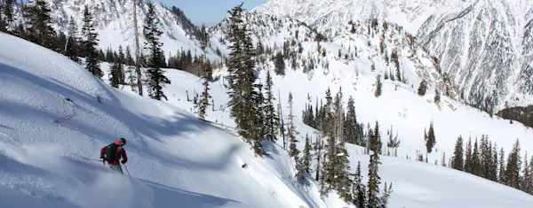 1+ day Guided backcountry ski tour in Rossland, BC (Selkirk Mountains) | Canada