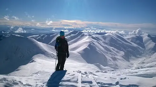 Half-day Snowshoeing to Rocs Blancs in Catalonia