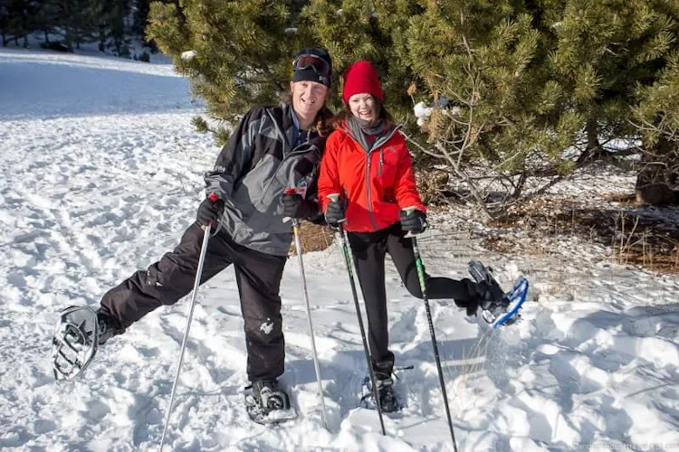 Winter snowshoeing day tours in Wasatch Mountains