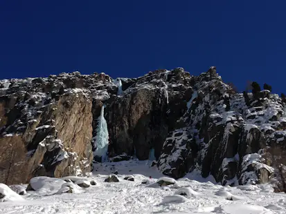 Advanced Ice climbing around Mont Blanc, Alps, 5 days