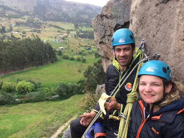 Día de Escalada Multilargos en las Rocas en Suesca, Colombia | undefined