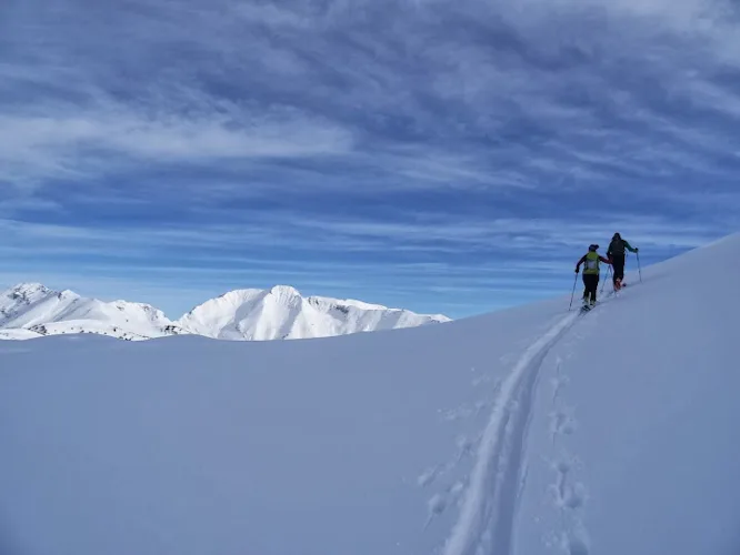 Hut to hut Ski touring in Val d'Aran, 8 days Roundtrip from Barcelona 3