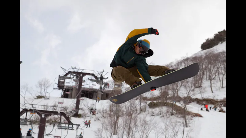 Ride in Shiga Kogen for a day with FWQ snowboarder Go Biyajima Japan 4