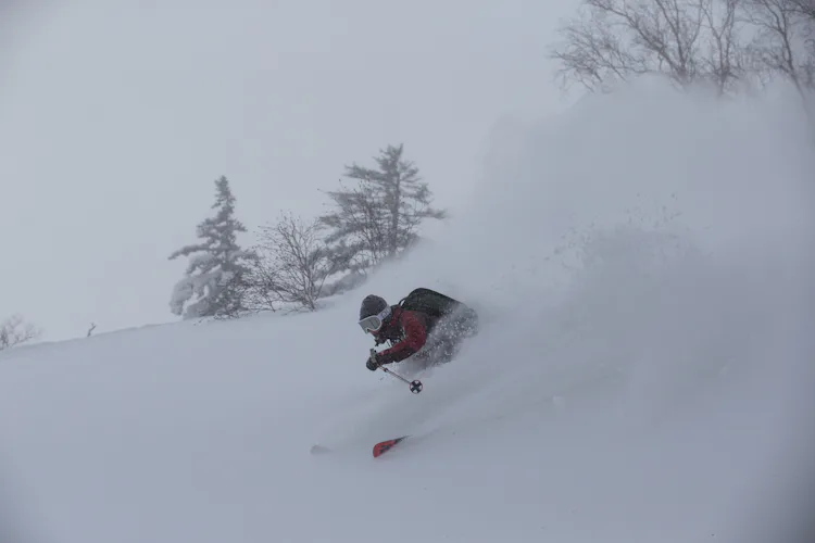1+ day Skiing in Sapporo with FWQ skier Miki Nakagawa