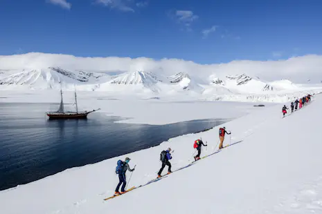 7-day Svalbard Skiing and Sailing Tour in Norway (Spitsbergen)