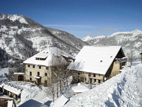 Snowshoeing holiday in the Alps: 7 days in Molines-en-Queyras, France