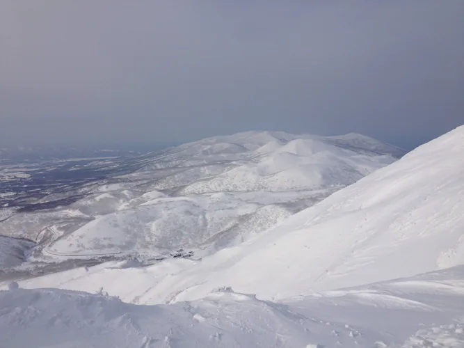 Ride in Hokkaido with Top Female FWT Snowboarder in Japan (Half-day)
