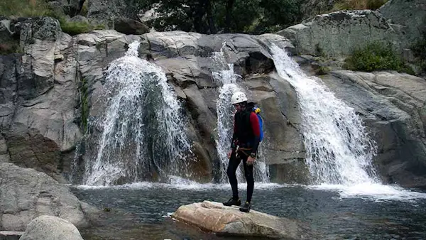 1-day Canyoning and rappelling in Papuos, Valle del Jerte (Gredos) 2