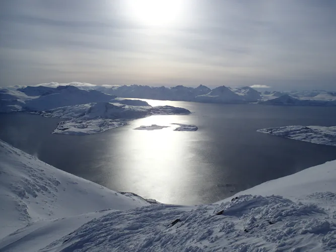 Ski touring in the Arctic, 1-week Skiing from a lodge in Uløya, Lyngen Fjord (Self-guided)