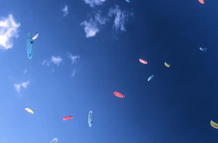 Verbier paragliding