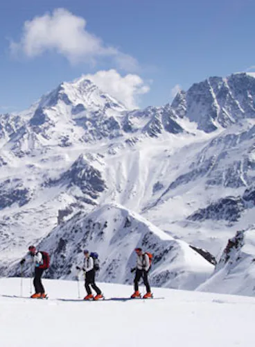 5-day-ski-touring-val-di-sole-northern-italy