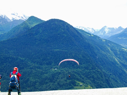 7-day Mont Blanc guided ascent and paragliding descent