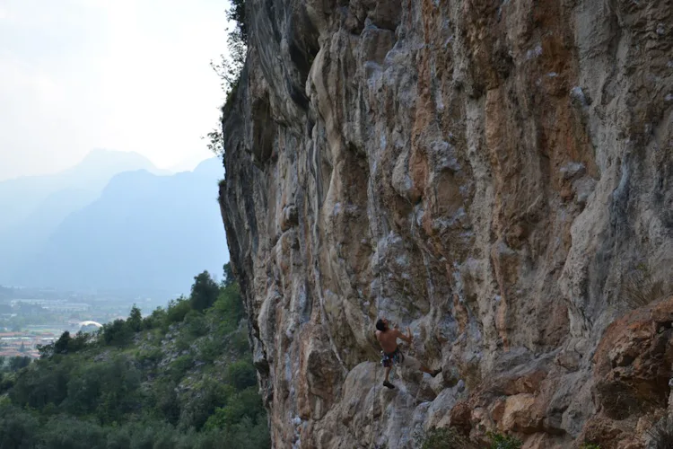Rock climbing in Arco, 3-day Advanced level course