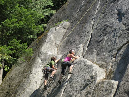 Canmore rock climbing, 2-day Intermediate level course