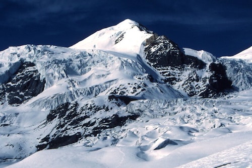 Lobuche Peak, Himalayas, 16-day Climb in Nepal