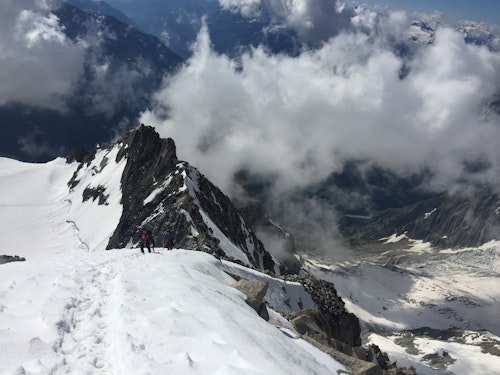 Climbing the Freshfield Arete, 1-day on Tour Ronde, Mont Blanc