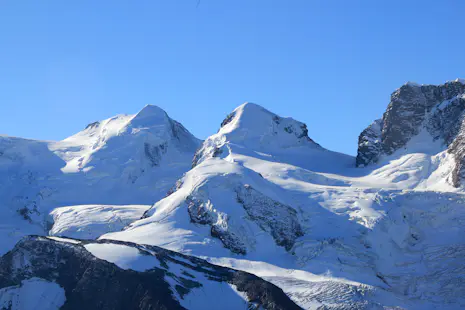 Castor : ascension avec un guide d'une journée près de Zermatt dans les Alpes pennoises.
