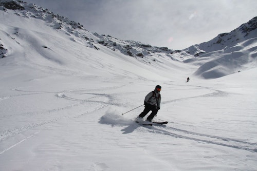 Ski de randonnée avec un guide à Farellones au Chili