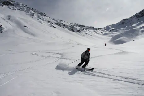 1+ day Guided backcountry skiing in Farellones, Chile