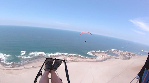 Paragliding in Iquique, Chile with a French Guide, 16 days