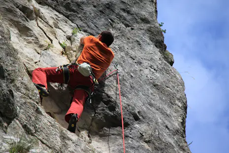 Advanced rock climbing in Kauhala or Havukallio
