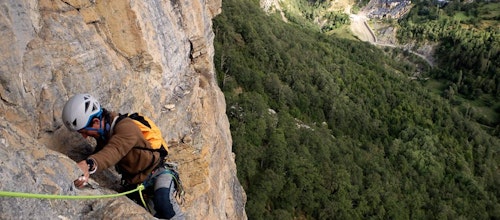 2-day rock climbing course in Spain