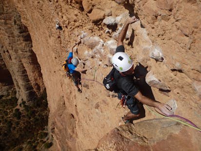 2 day rock climbing program in Riglos, Spain