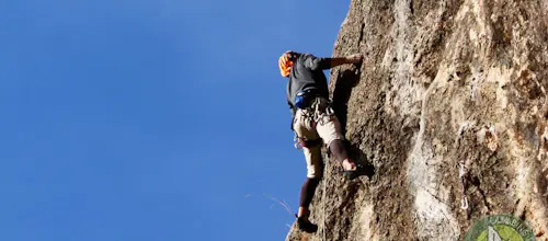 Rock climbing day for beginners in Calcena, Spain